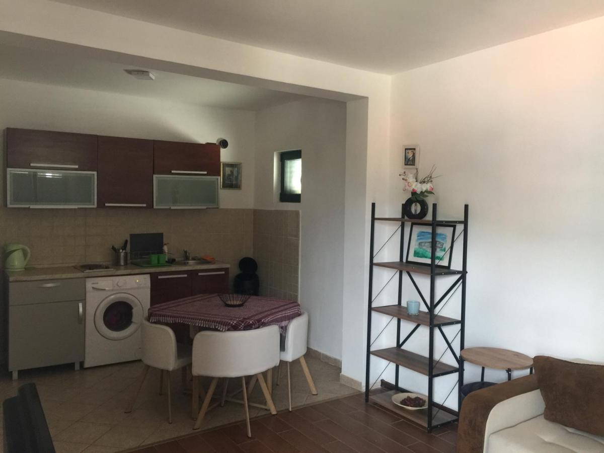 Kamenari New Summer Holiday Екстер'єр фото
